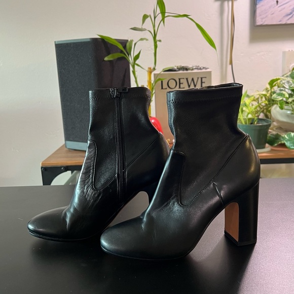 Vince Black Booties - Picture 2 of 3